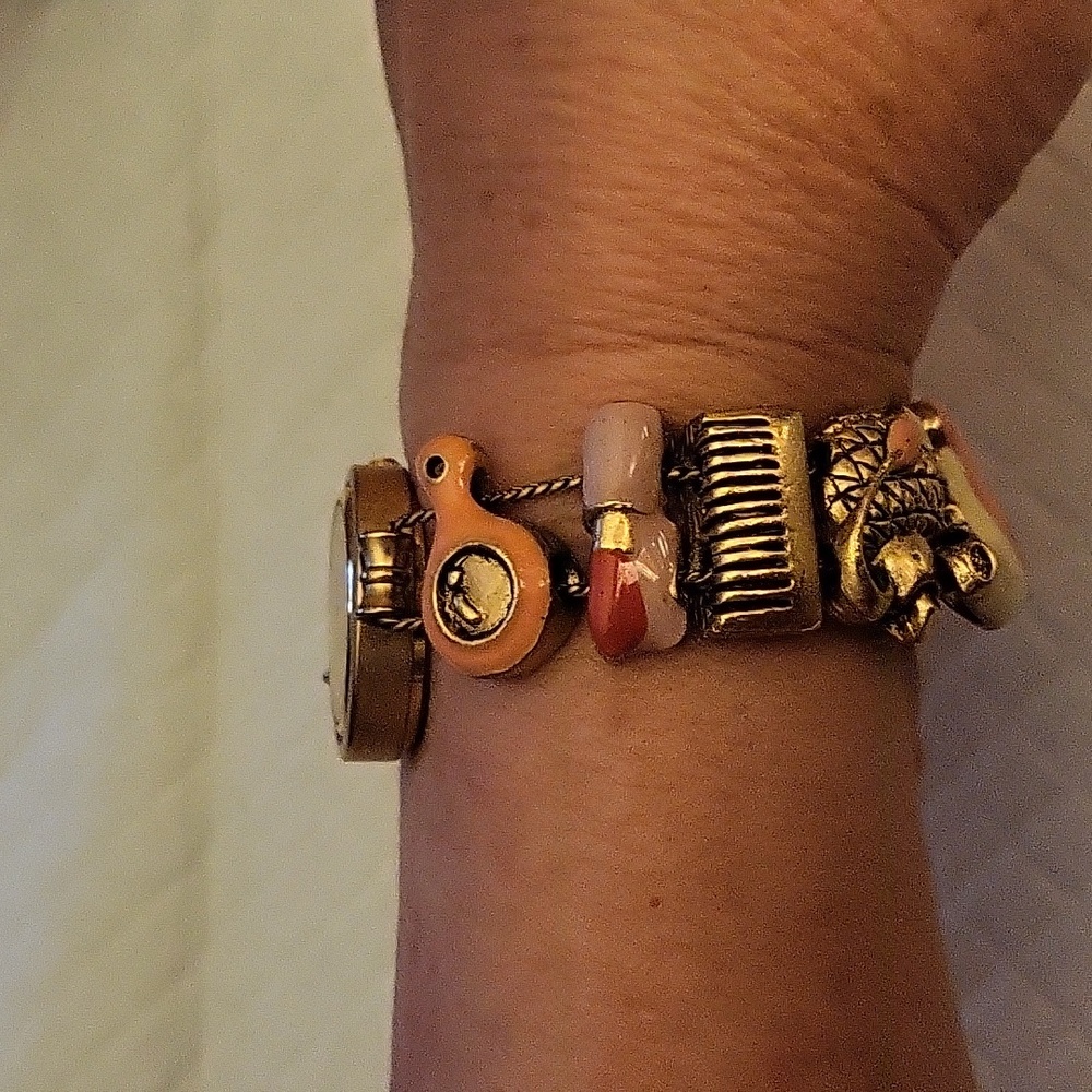 NOS Jenni b hairdresser watch - Picture 6 of 8